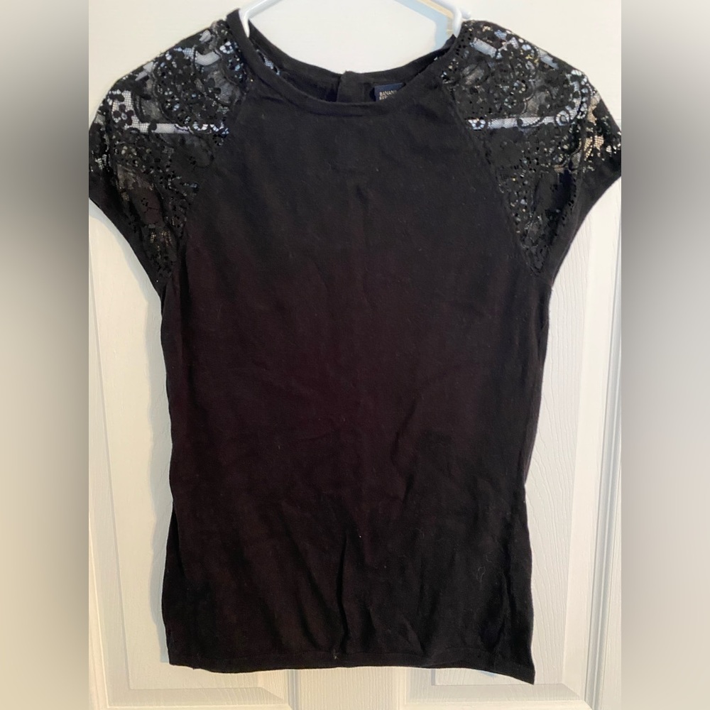 Black Banana Republic knit top